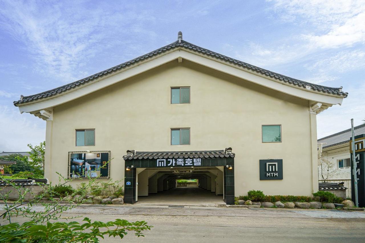 Mtm Family Hotel Gyeongju Exterior foto